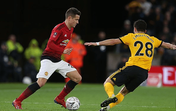 在佩雷茨身 在佩雷茨身